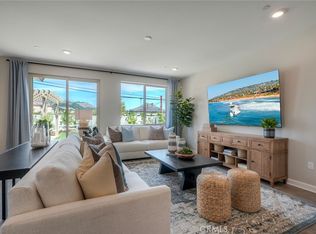 2055 Woolem Pl, Escondido, CA 92026