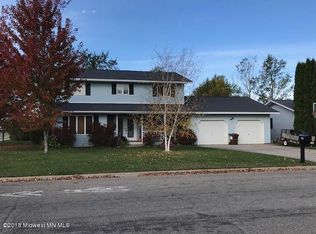 862 5th Ave SW, Perham, MN 56573