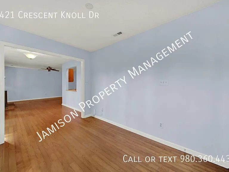 3421 Crescent Knoll Dr — Photo 12