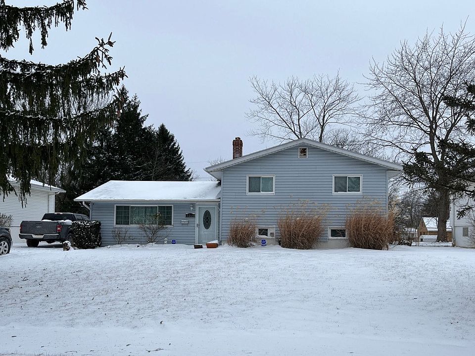 1st image of 5568 Vickie Ln