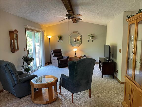 3rd image of 6559 Dolphin Cir