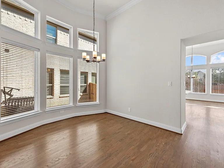 15628 Yarberry Dr — Photo 5