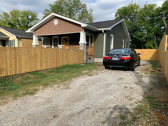 3rd image of 1801 Dodson Ave