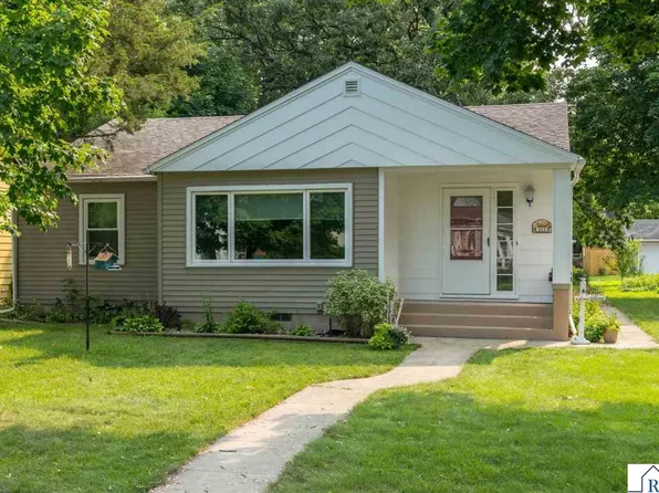 113 Hazel St, Mankato, MN 56001