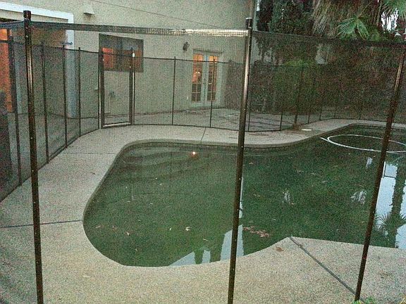 5th image of 100 Arbuckle Ave