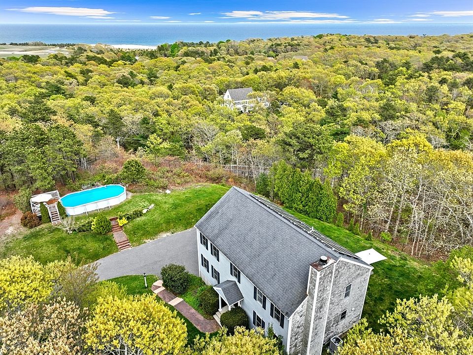1st image of 18 Pine Mountain Dr