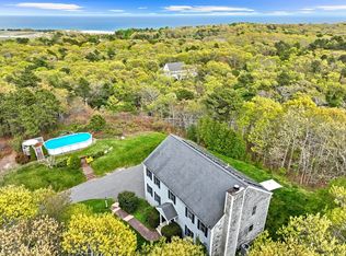 18 Pine Mountain Dr, Plymouth, MA 02360