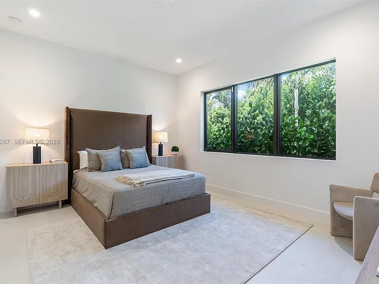 14930 SW 16th Ct — Photo 29