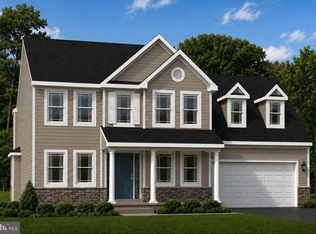 8120 Sunflower Cir, Saint Thomas, PA 17252