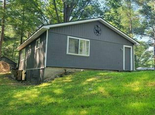 4233 Gilding Rd, Beaverton, MI 48612