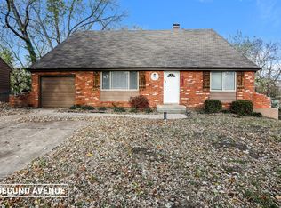 5631 N Quincy Ave, Kansas City, MO 64119