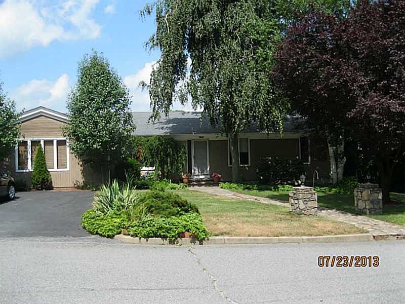 1st image of 24 Alderbrook Dr