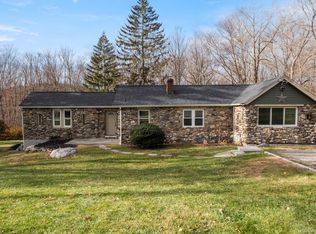 18 Lakeview Road, Carmel, NY 10512