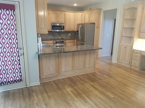 2nd image of 5600 NE Misty Meadow Pl