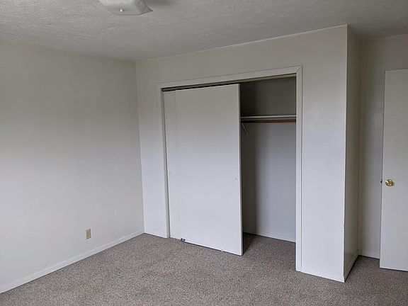 4th image of 1707 Rockingham Dr APT D