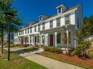 228 Oak Park St, Summerville, SC 29486