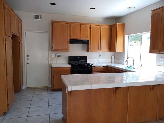 2nd image of 7893 Santa Maria Ct