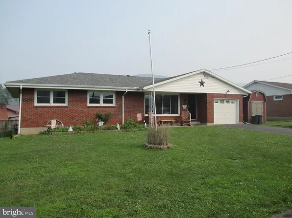 1325 Cornell St, Keyser, WV 26726