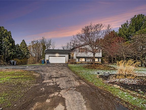 2nd image of 1333 Whitney Rd
