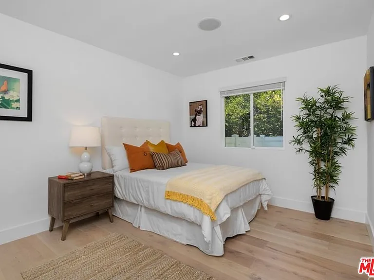 4420 Calhoun Ave — Photo 9