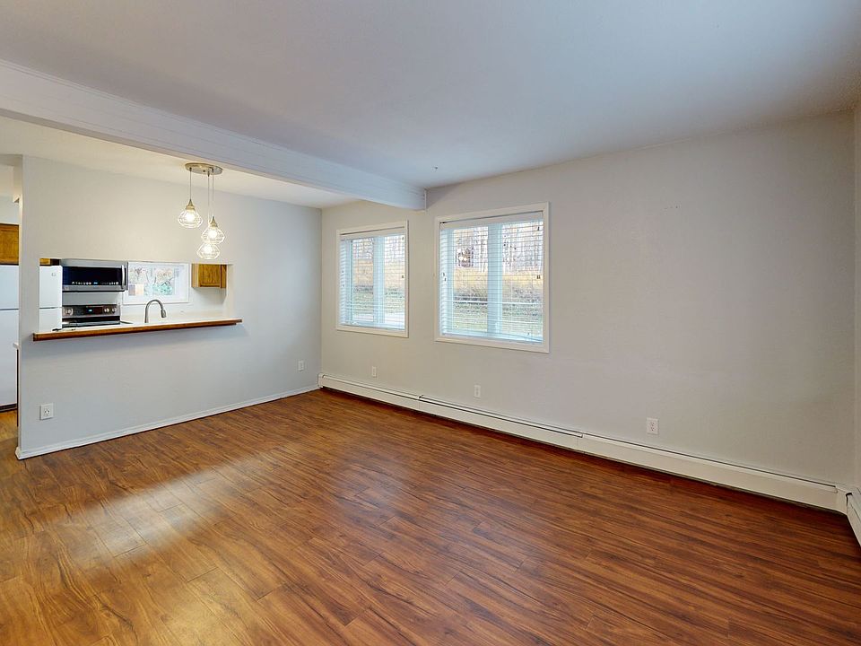 1st image of 270 Terrace Dr Unit 2