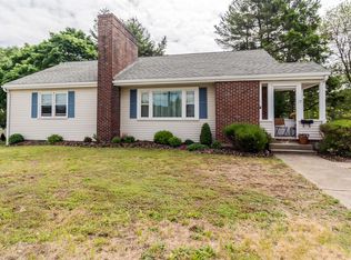 17 Washington St, Woburn, MA 01801