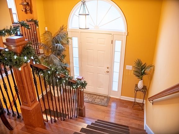 4th image of 1005 Wemberton Pl