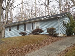 4 Rosemary Rd, Asheville, NC 28806