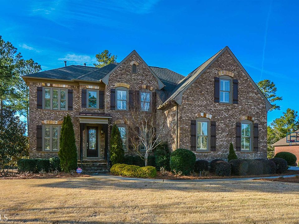 2nd image of 6813 Louis Dr