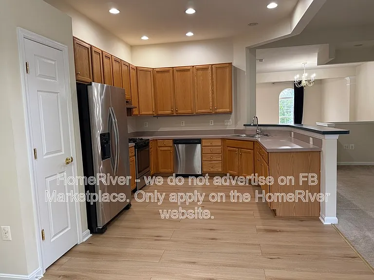 6148 Cinnamon Ct — Photo 2