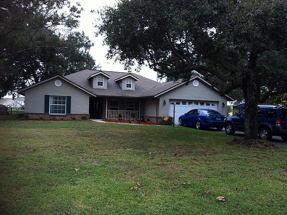 2nd image of 3201 Pinewood Ct