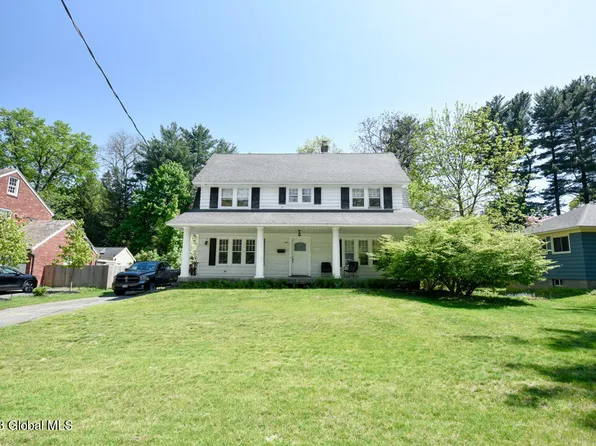 418 Wellington Road, Delmar, NY 12054