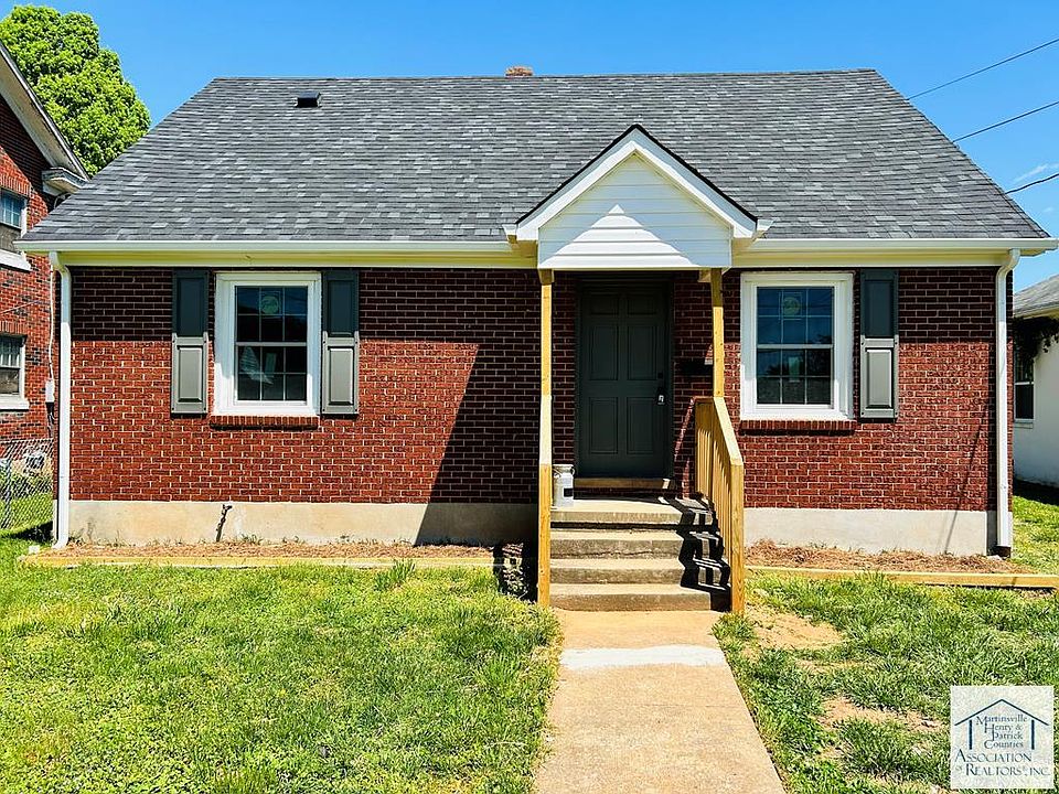 1st image of 411 Forest St