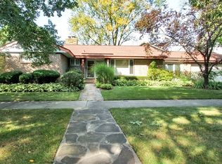 814 S Lincoln Ave, Park Ridge, IL 60068