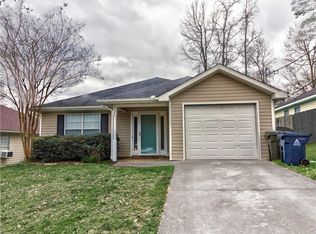 938 Stage Rd, Auburn, AL 36830