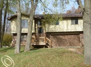 11380 Ember, Davisburg, MI 48350