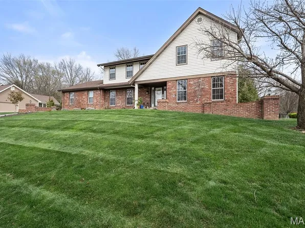 1578 Mason Knoll Rd, Saint Louis, MO 63131