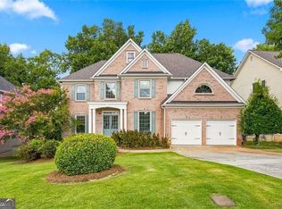 1073 Hopedale Ln, Lawrenceville, GA 30043