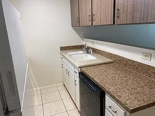 869 Schoolhouse Rd — Photo 4