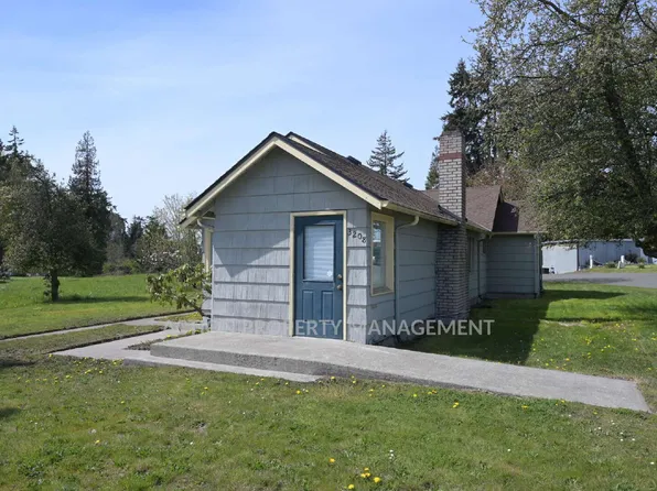3208 E Mahogany St, Port Angeles, WA 98362