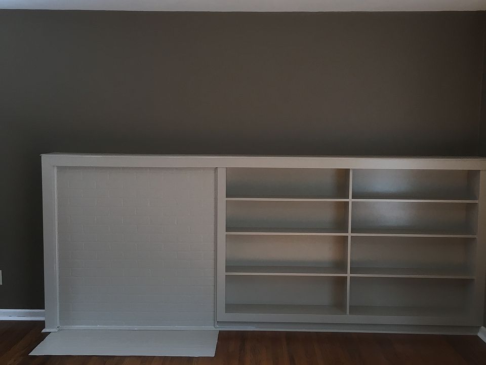 Bookcase in living/dining rm