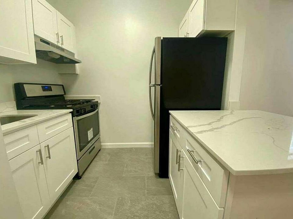 1st image of 206 W 148th St #22K