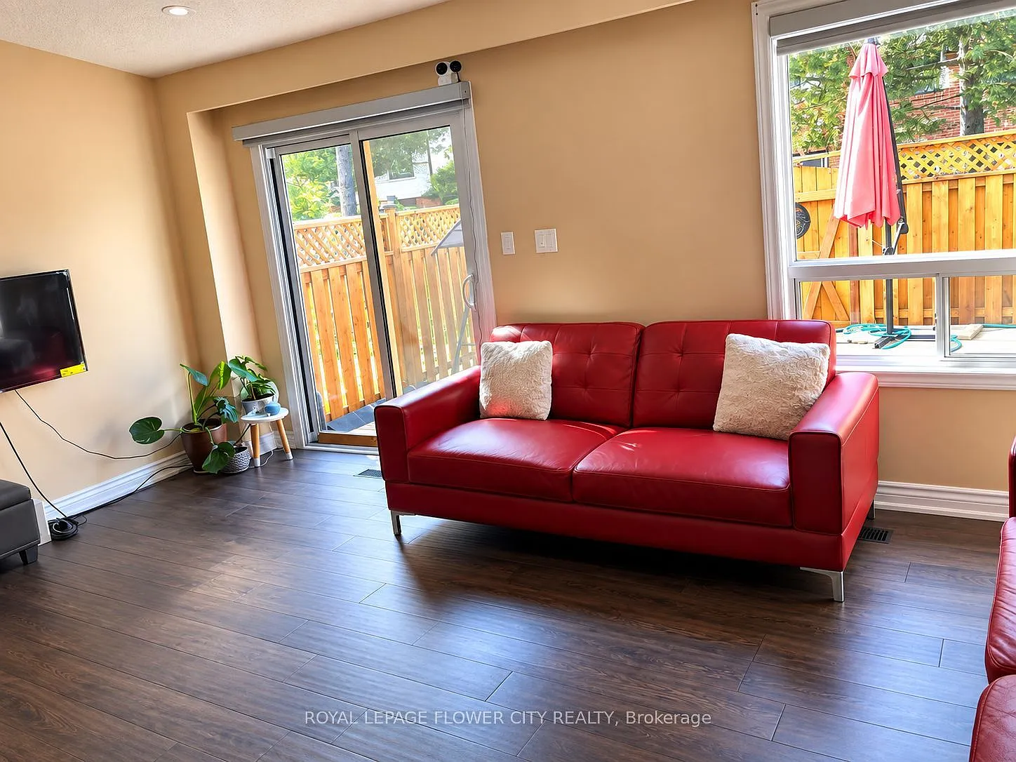 4 bed, $2,800 — Photo 3