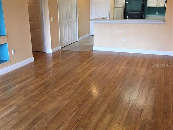 2nd image of 14049 Fairway Island Dr APT 133
