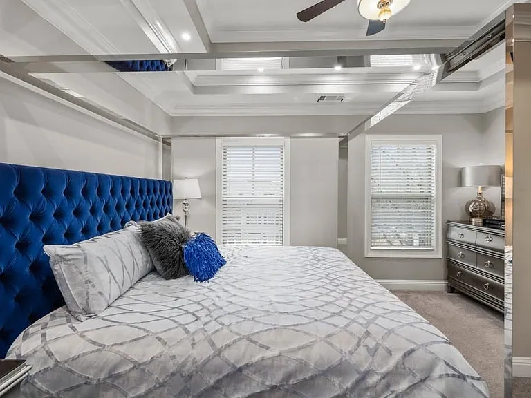 9937 Mancunian Way — Photo 30