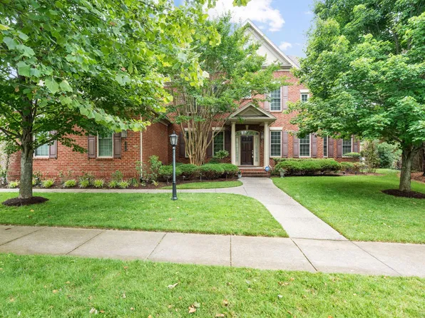 1610 Twin Square Way, Franklin, TN 37067
