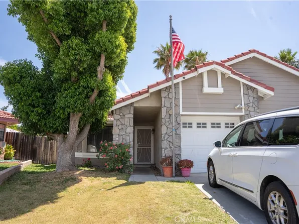 954 Basalt Ct, Hemet, CA 92543