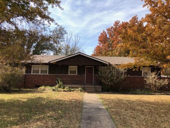 709 Cliff Dr Augusta Ks 67010 Mccurdy Auction Real Estate Specialists