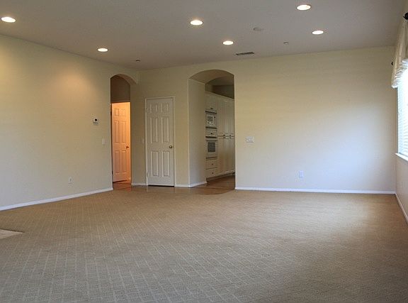 3rd image of 1424 Cambria Ct
