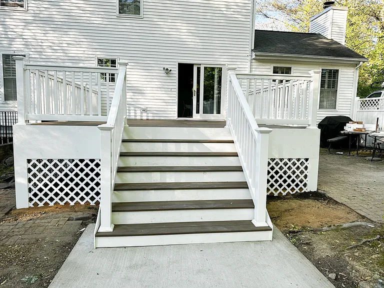 8907 Jameson St — Photo 44